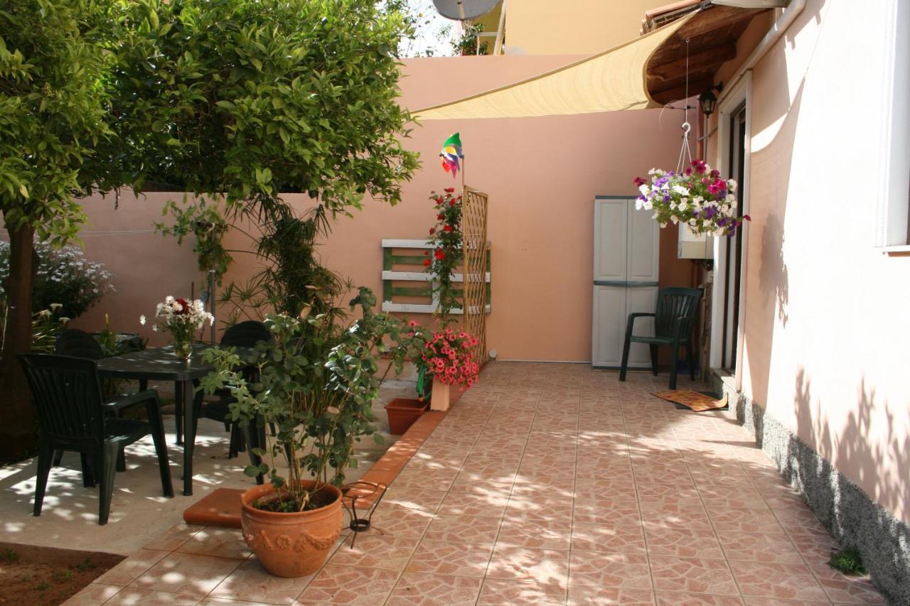 Villa La Casa Dei Nonni Iglesias Exterior foto